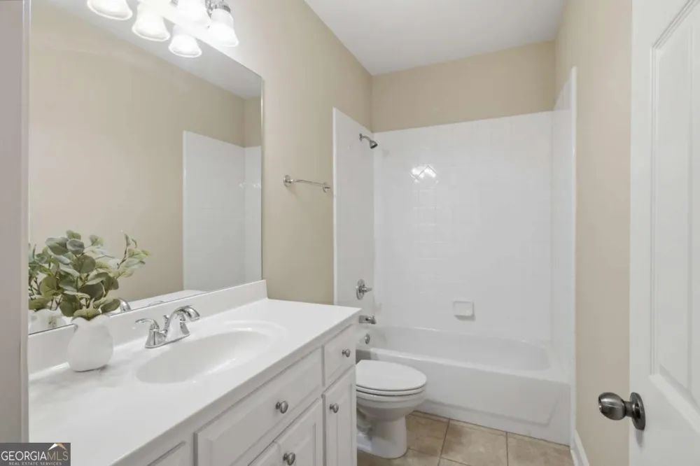 1262 Brickton DR NW Atlanta, GA 30318