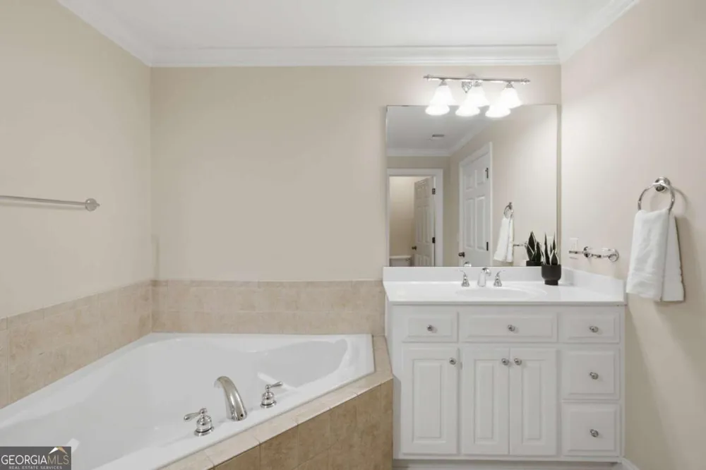 1262 Brickton DR NW Atlanta, GA 30318