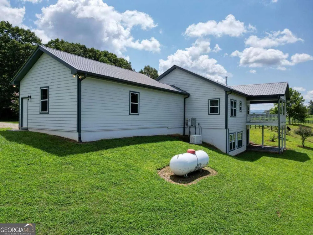 192 Flowers DR Blairsville, GA 30512