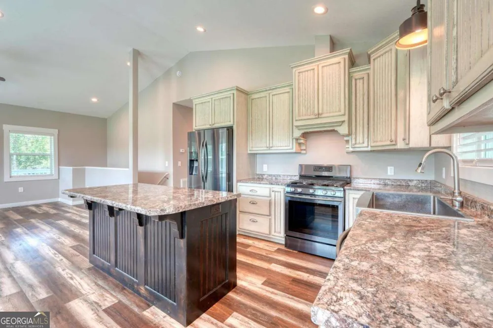 192 Flowers DR Blairsville, GA 30512
