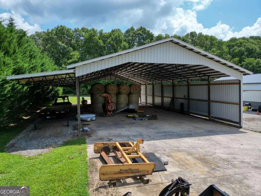 192 Flowers DR Blairsville, GA 30512
