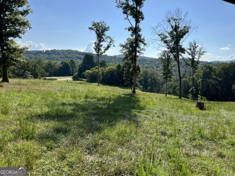192 Flowers DR Blairsville, GA 30512