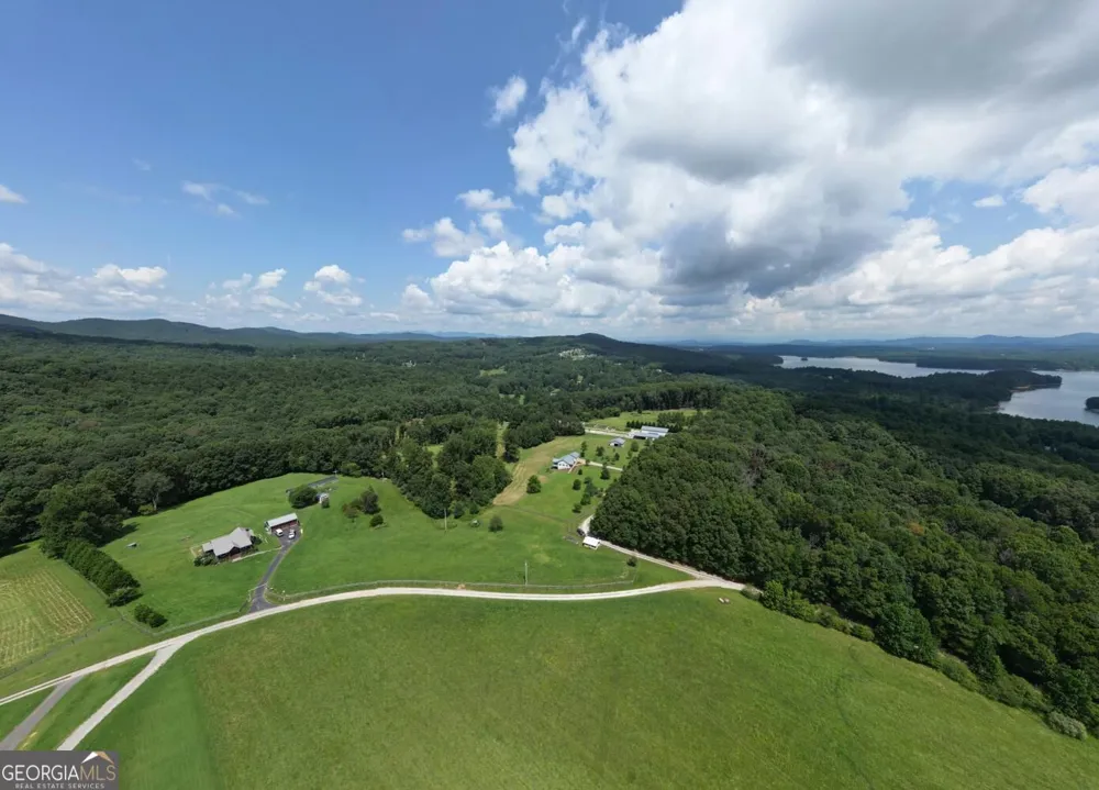 192 Flowers DR Blairsville, GA 30512