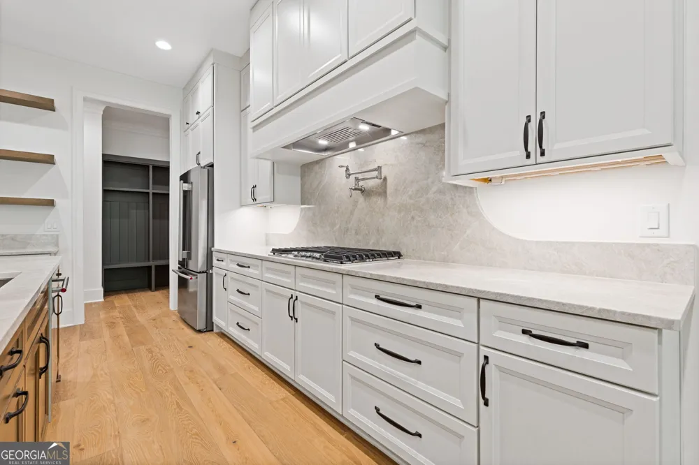 5416 Planting Field LN Flowery Branch, GA 30542