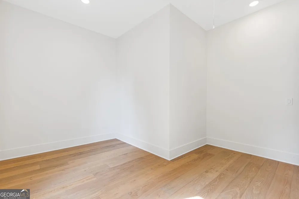 5416 Planting Field LN Flowery Branch, GA 30542