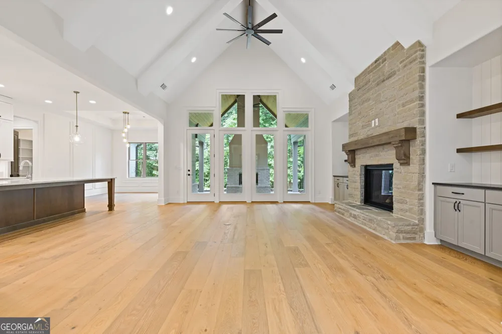5416 Planting Field LN Flowery Branch, GA 30542