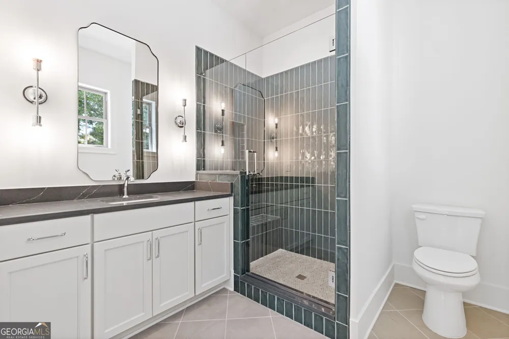 5416 Planting Field LN Flowery Branch, GA 30542