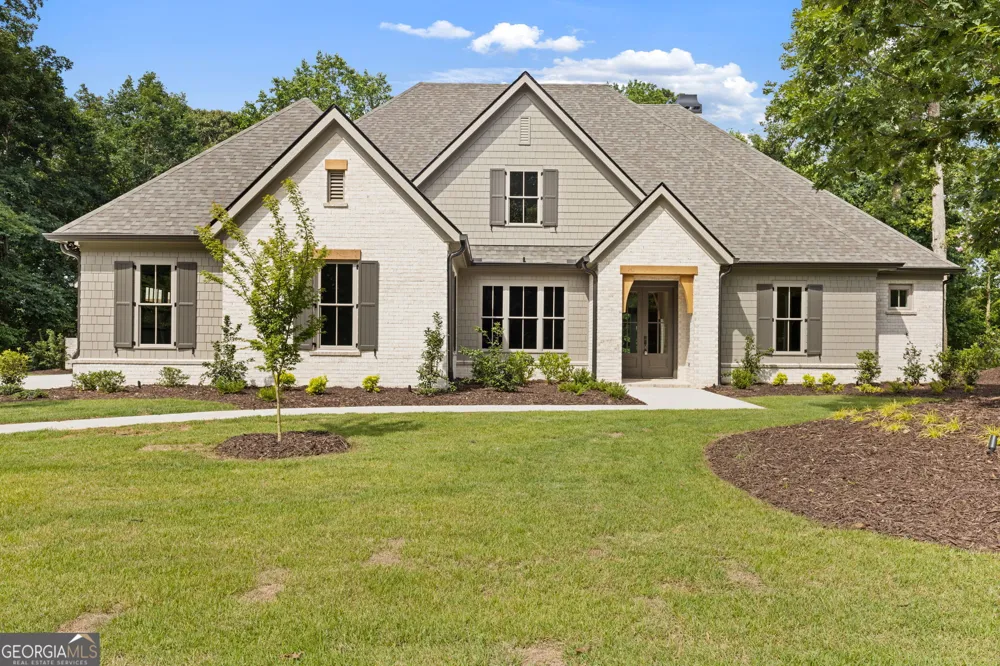 5416 Planting Field LN Flowery Branch, GA 30542