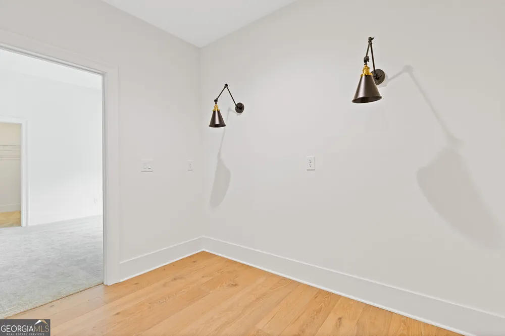 5416 Planting Field LN Flowery Branch, GA 30542