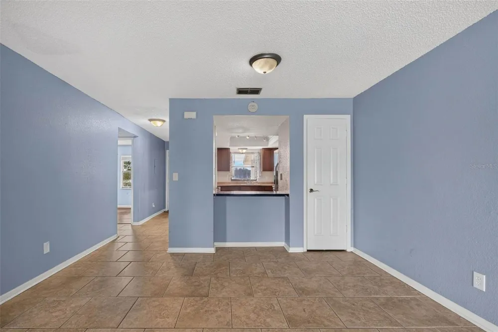 6301 58TH STREET #806 Pinellas Park, FL 33781