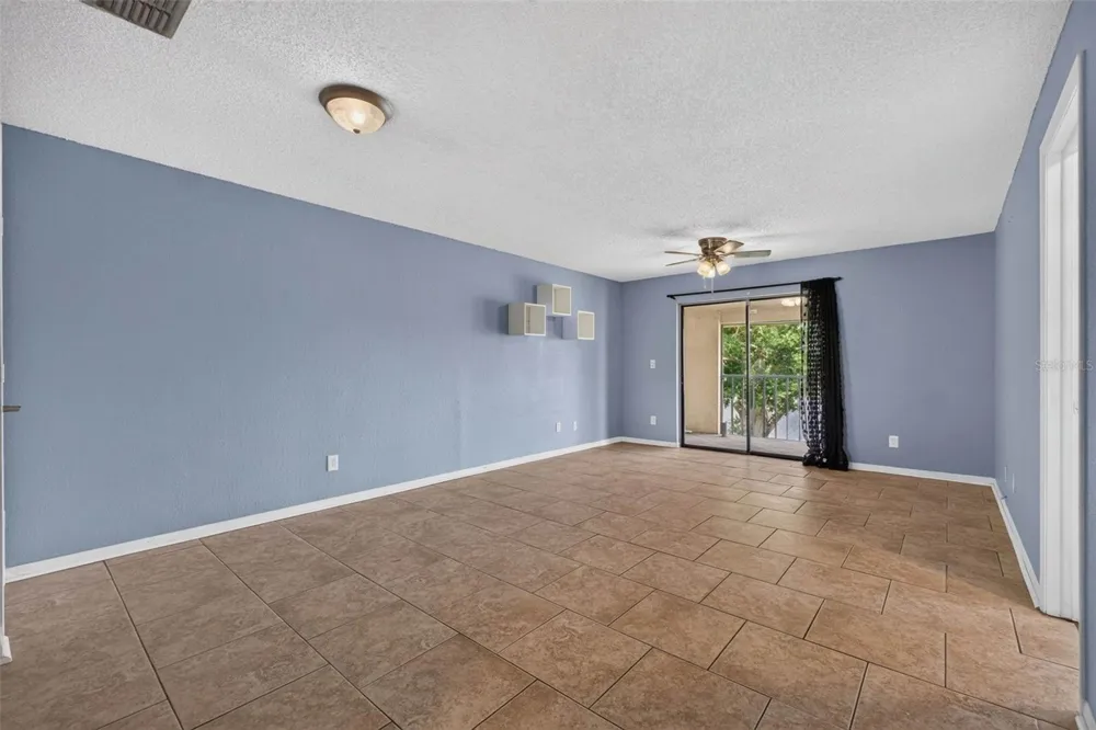 6301 58TH STREET #806 Pinellas Park, FL 33781