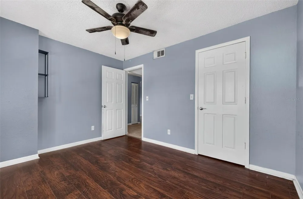 6301 58TH STREET #806 Pinellas Park, FL 33781