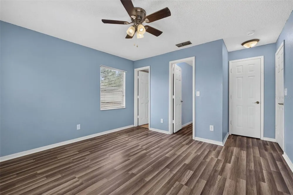 6301 58TH STREET #806 Pinellas Park, FL 33781