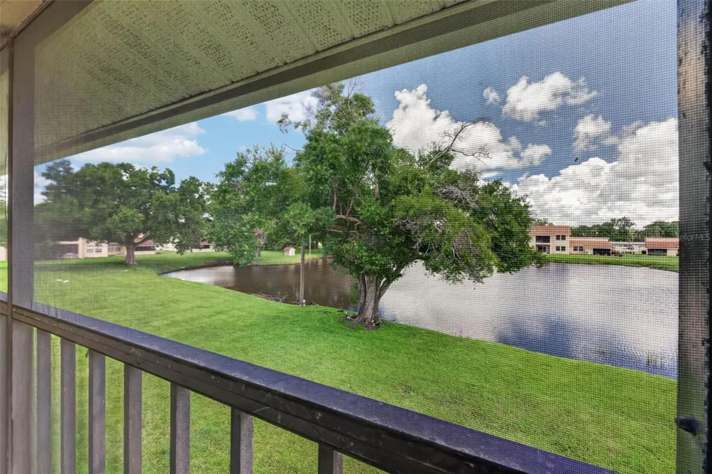 6301 58TH STREET #806 Pinellas Park, FL 33781