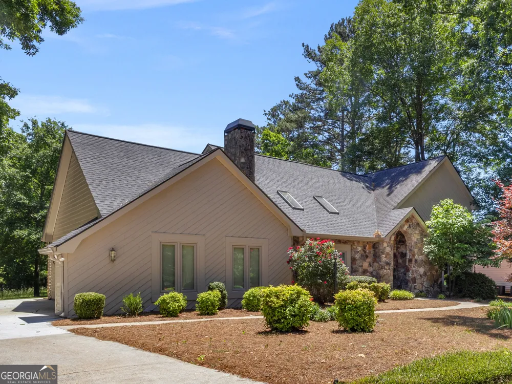 2332 Benji BLVD SE Conyers, GA 30013
