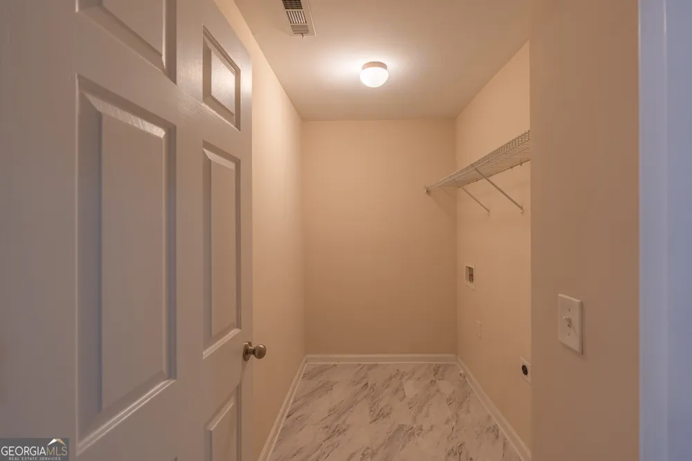 3800 Thayer TRCE Duluth, GA 30096