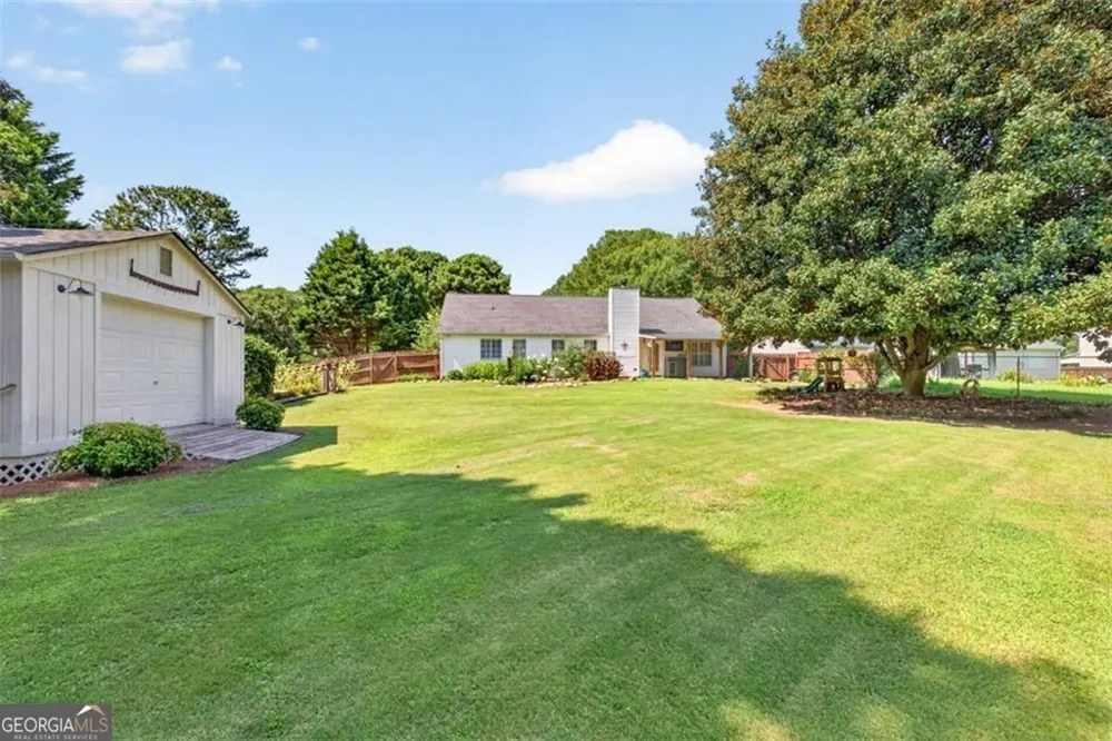 1561 Timber Heights DR Loganville, GA 30052