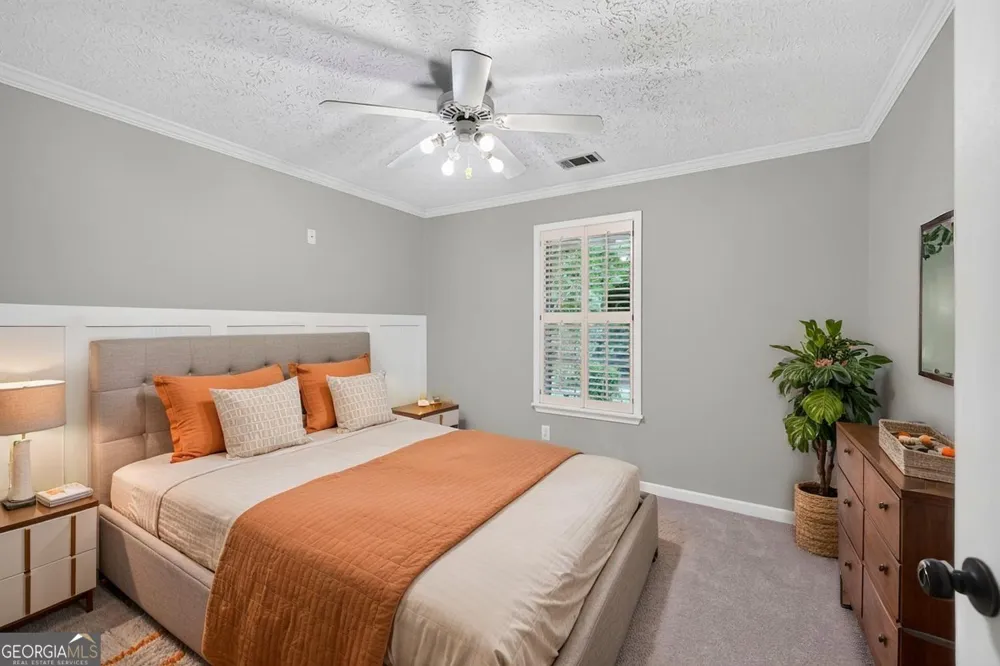 1561 Timber Heights DR Loganville, GA 30052