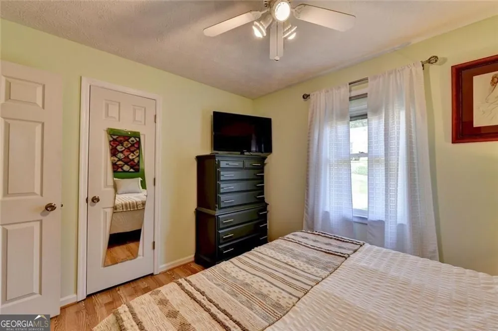 6224 Ivy Springs DR Flowery Branch, GA 30542