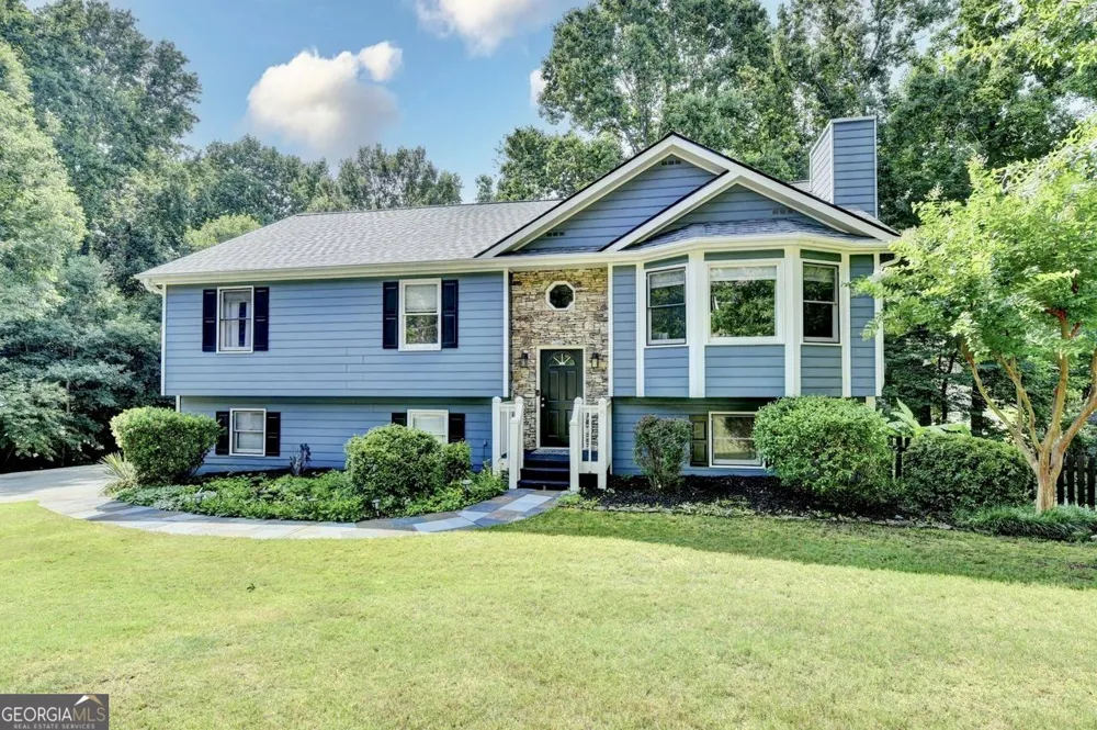 6224 Ivy Springs DR Flowery Branch, GA 30542