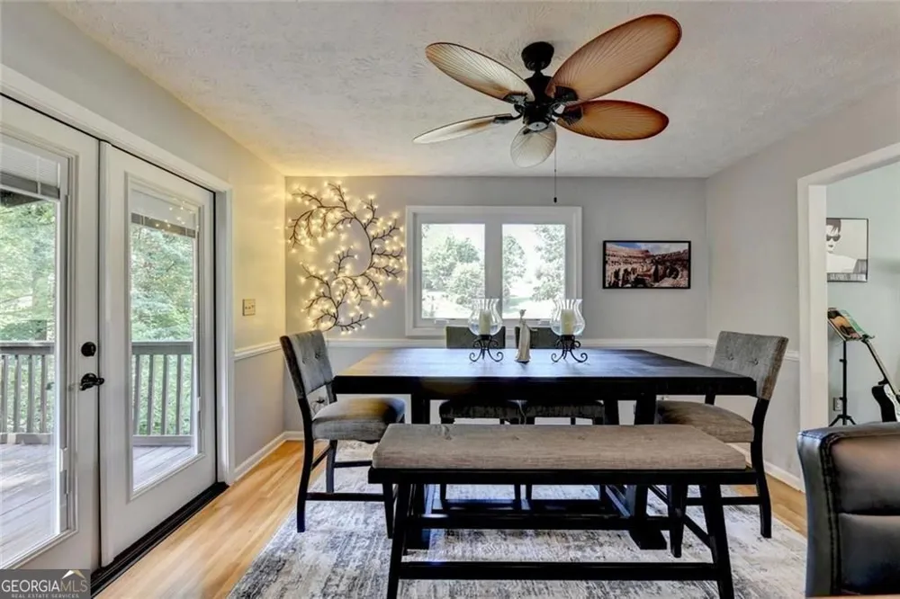 6224 Ivy Springs DR Flowery Branch, GA 30542