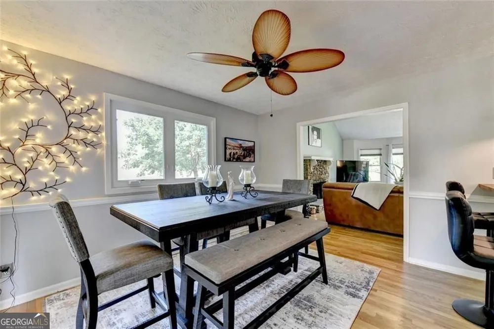 6224 Ivy Springs DR Flowery Branch, GA 30542