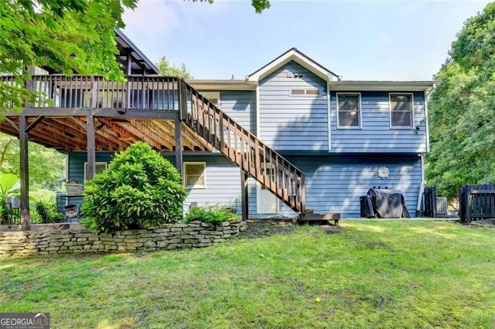 6224 Ivy Springs DR Flowery Branch, GA 30542