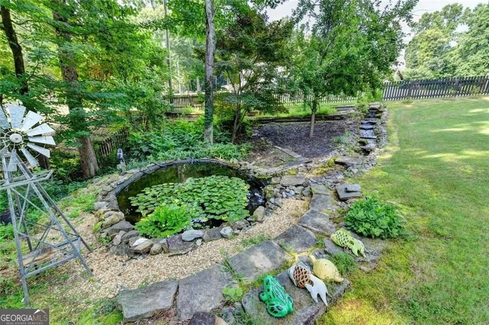 6224 Ivy Springs DR Flowery Branch, GA 30542