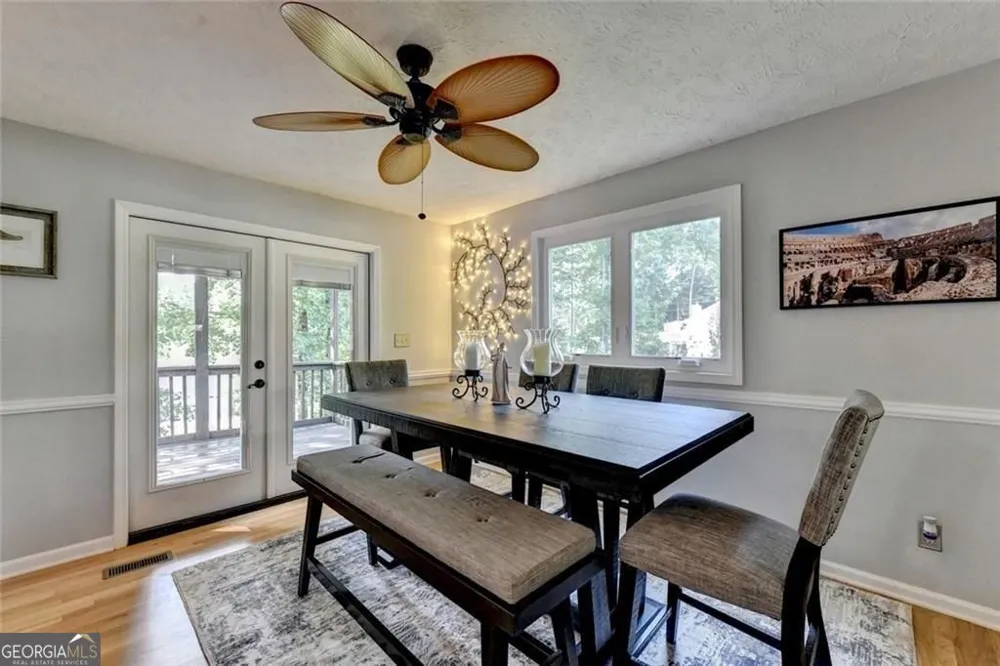 6224 Ivy Springs DR Flowery Branch, GA 30542
