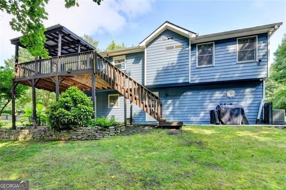 6224 Ivy Springs DR Flowery Branch, GA 30542