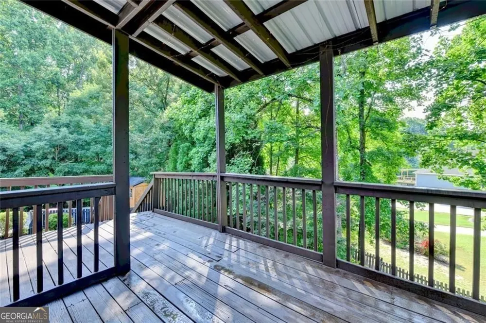 6224 Ivy Springs DR Flowery Branch, GA 30542
