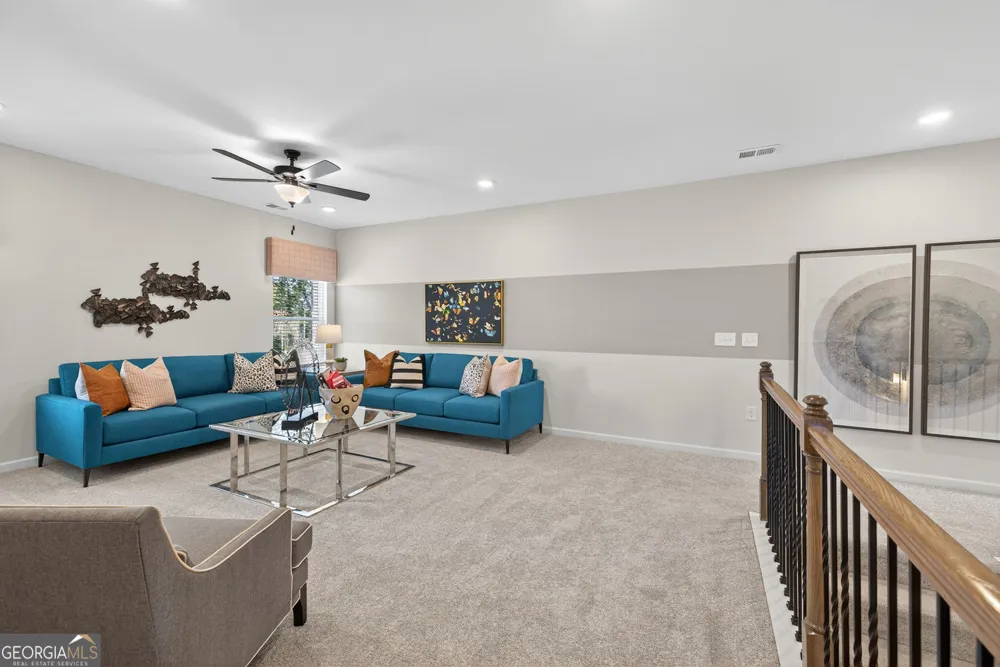 329 Bud ST Hoschton, GA 30548