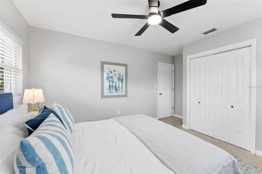 5208 ANSLEY CIRCLE Tampa, FL 33610