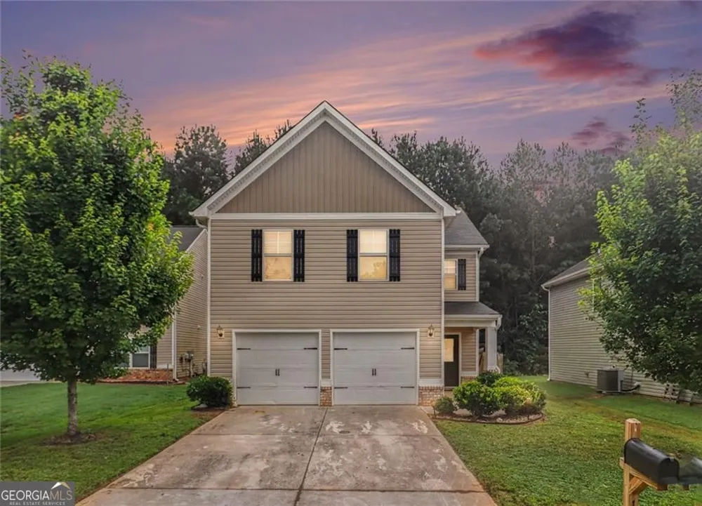 186 Brasch Park DR Grantville, GA 30220