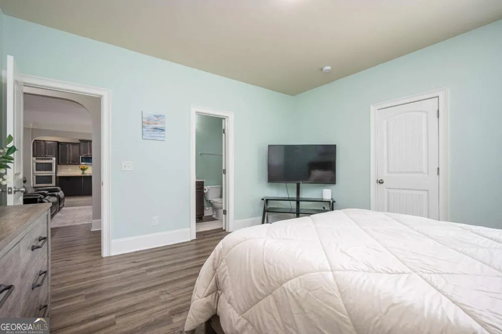 1511 Silver Mist CIR Powder Springs, GA 30127