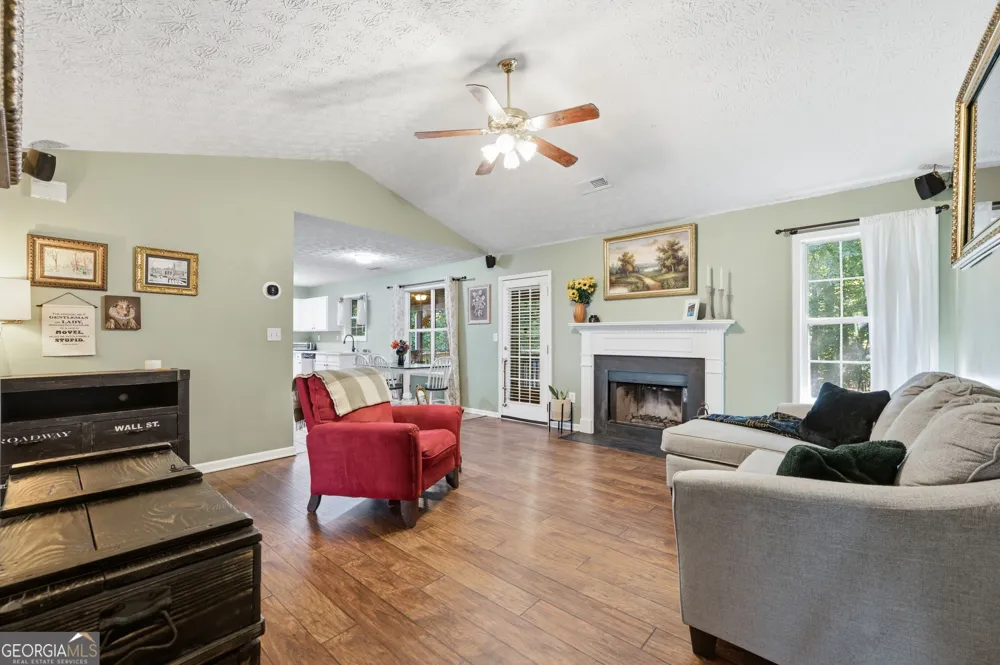 1059 Athena CT Acworth, GA 30101
