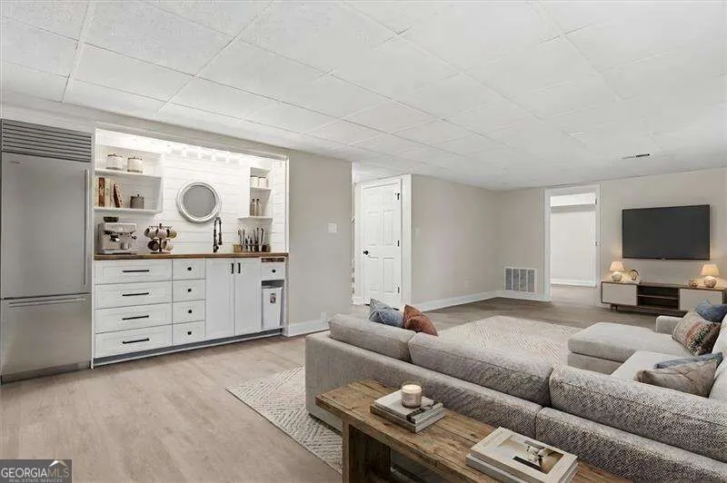 226 Riverview TRL Roswell, GA 30075