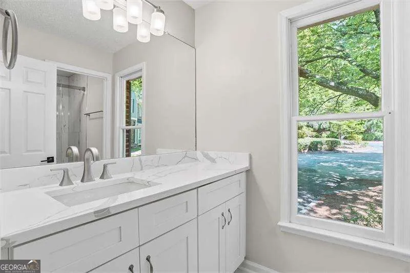 226 Riverview TRL Roswell, GA 30075