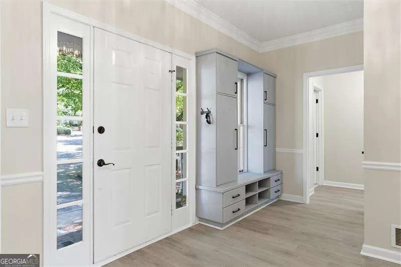 226 Riverview TRL Roswell, GA 30075