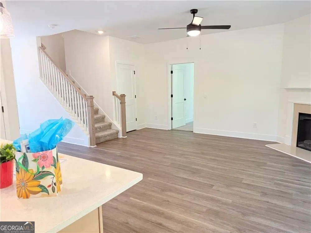 242 Thunder VLY Dawsonville, GA 30534