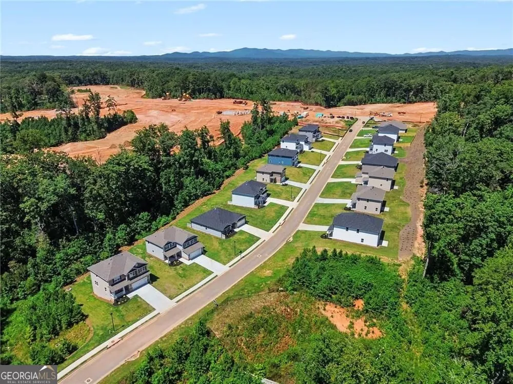 242 Thunder VLY Dawsonville, GA 30534