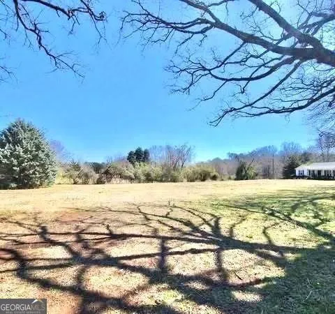338 Liberty Hill RD Hartwell, GA 30643