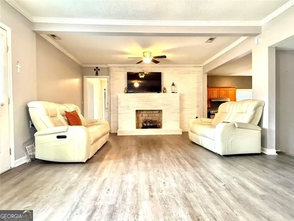 338 Liberty Hill RD Hartwell, GA 30643