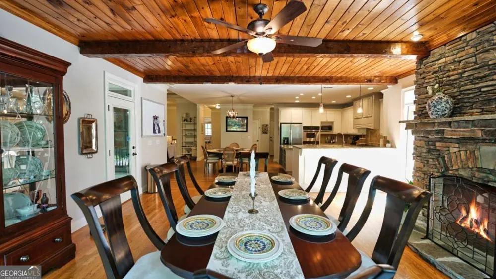 104 Rock Creek LN Canton, GA 30114