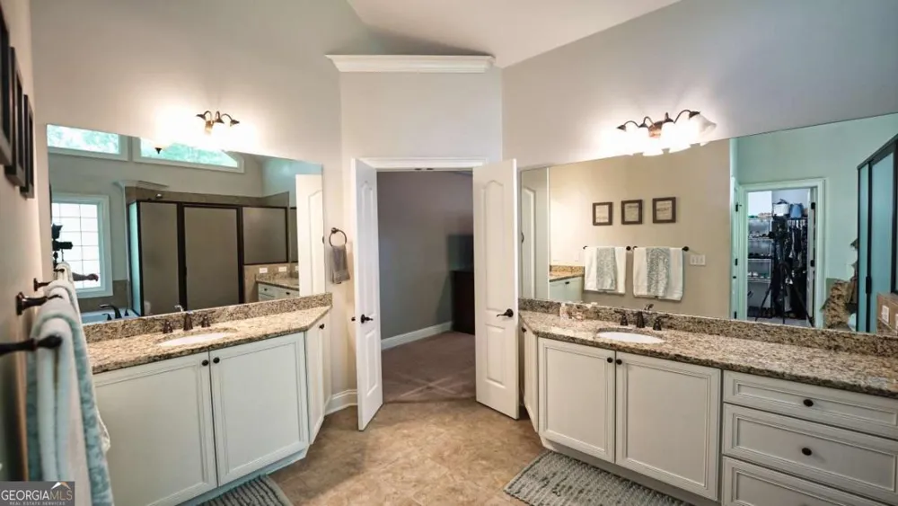 104 Rock Creek LN Canton, GA 30114