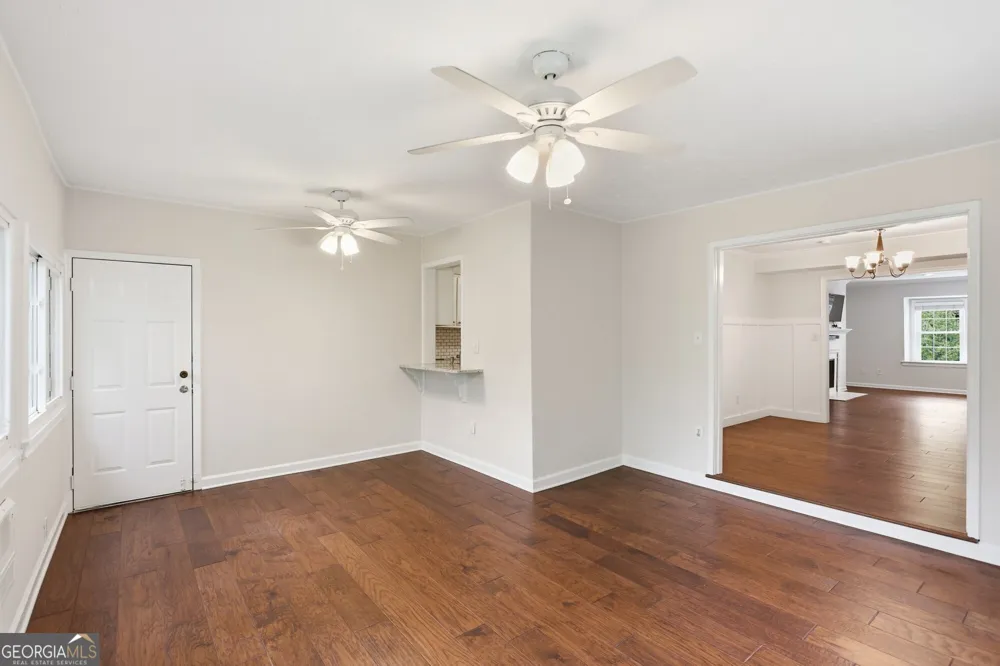 53 Chaumont SQ NW Atlanta, GA 30327