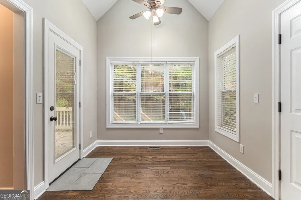 189 Pinebrook DR Waleska, GA 30183