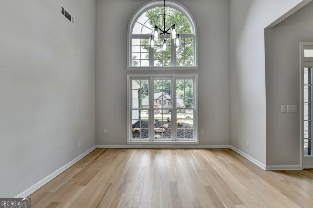 6316 Green Oak RDG Flowery Branch, GA 30542
