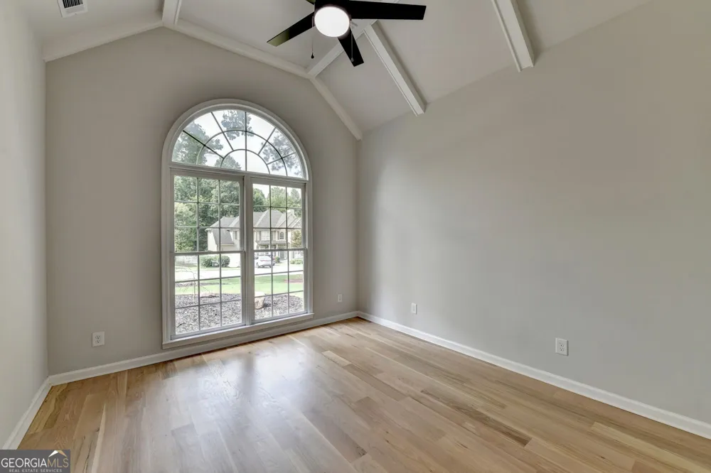6316 Green Oak RDG Flowery Branch, GA 30542