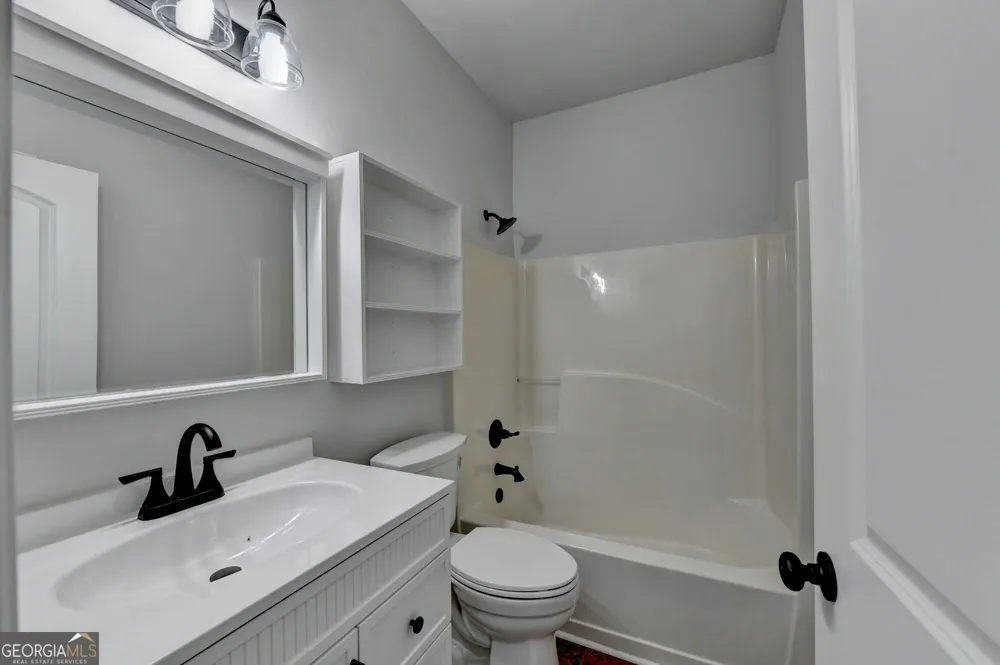 6316 Green Oak RDG Flowery Branch, GA 30542